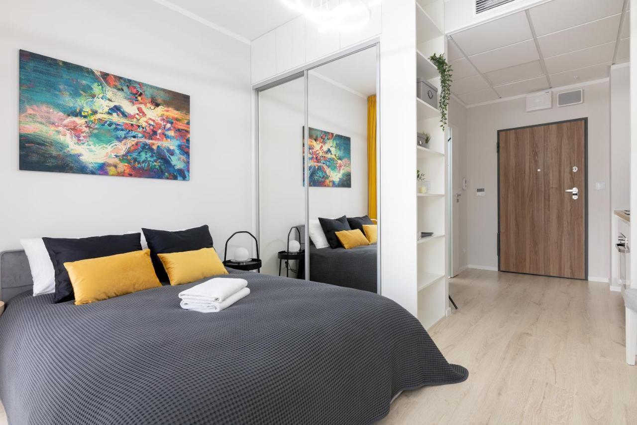 Yellow Sunset Studio Apartment Warsaw Ngoại thất bức ảnh