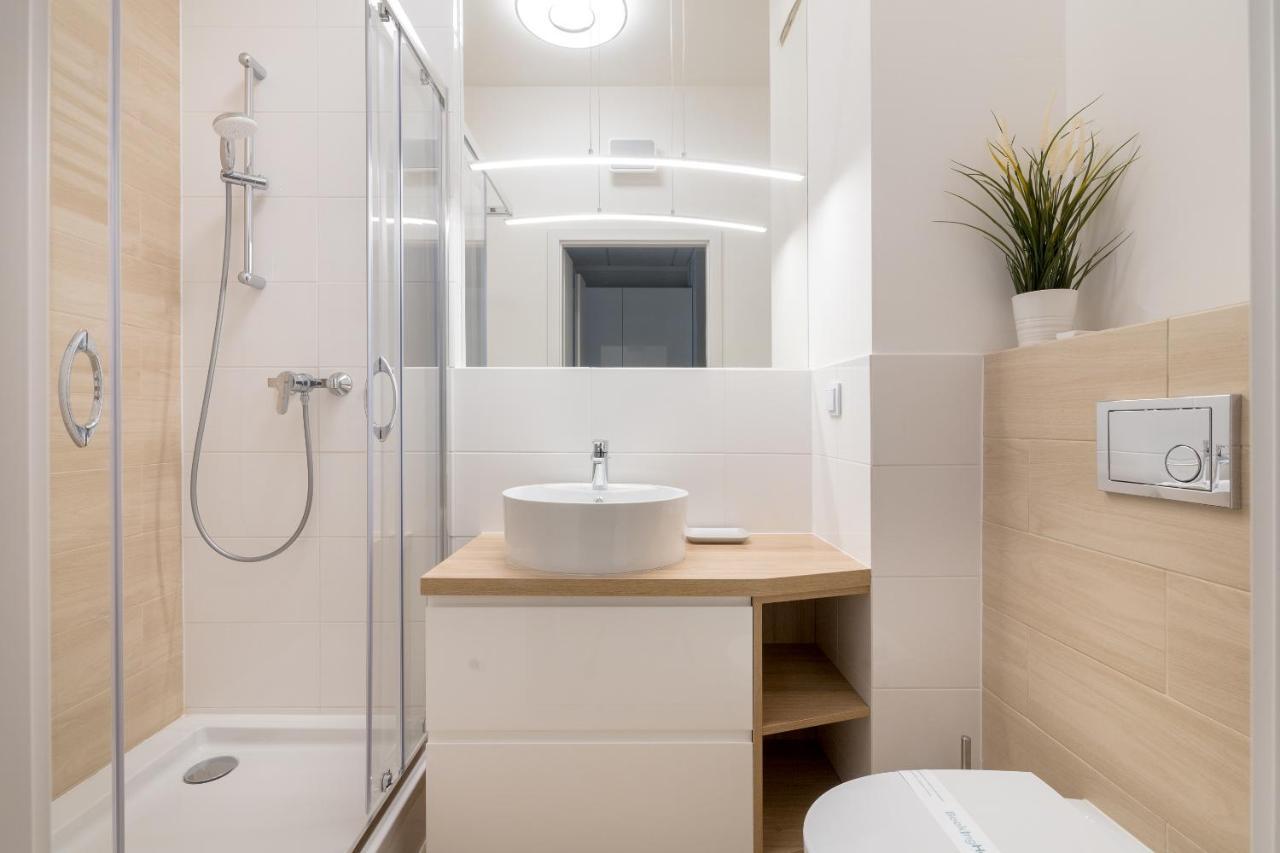 Yellow Sunset Studio Apartment Warsaw Ngoại thất bức ảnh