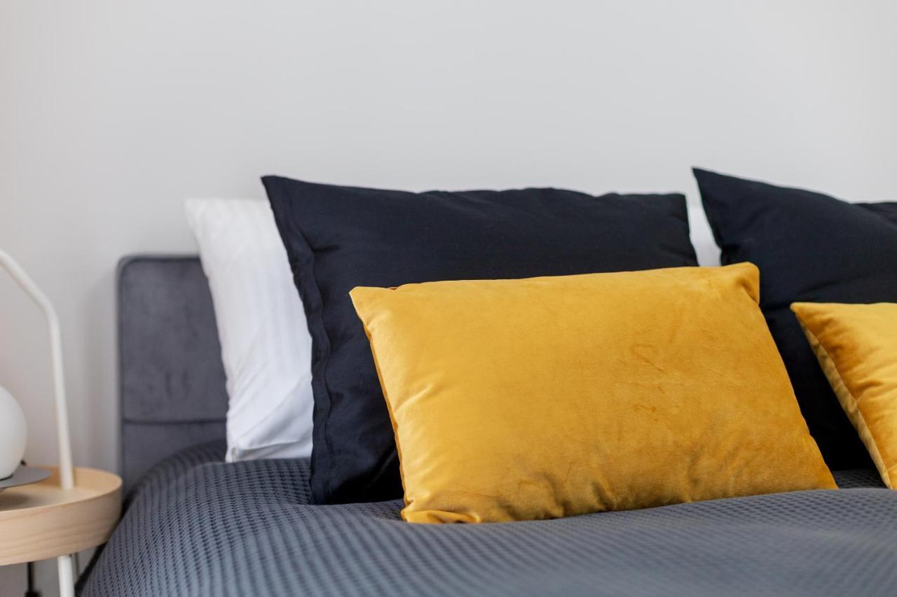 Yellow Sunset Studio Apartment Warsaw Ngoại thất bức ảnh
