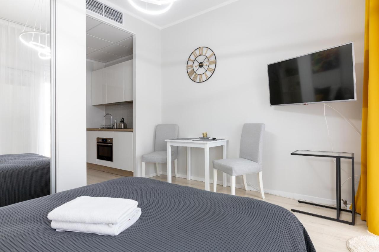 Yellow Sunset Studio Apartment Warsaw Ngoại thất bức ảnh